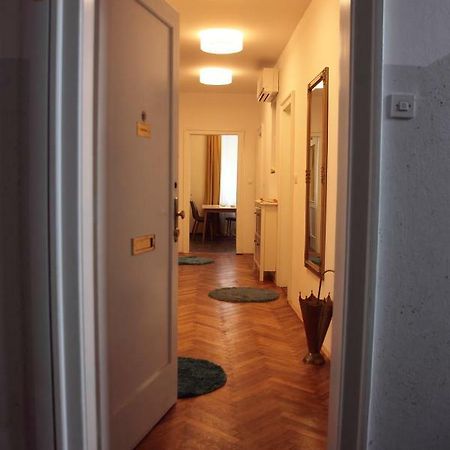 Hotel Writer'S Place Lubiana Esterno foto