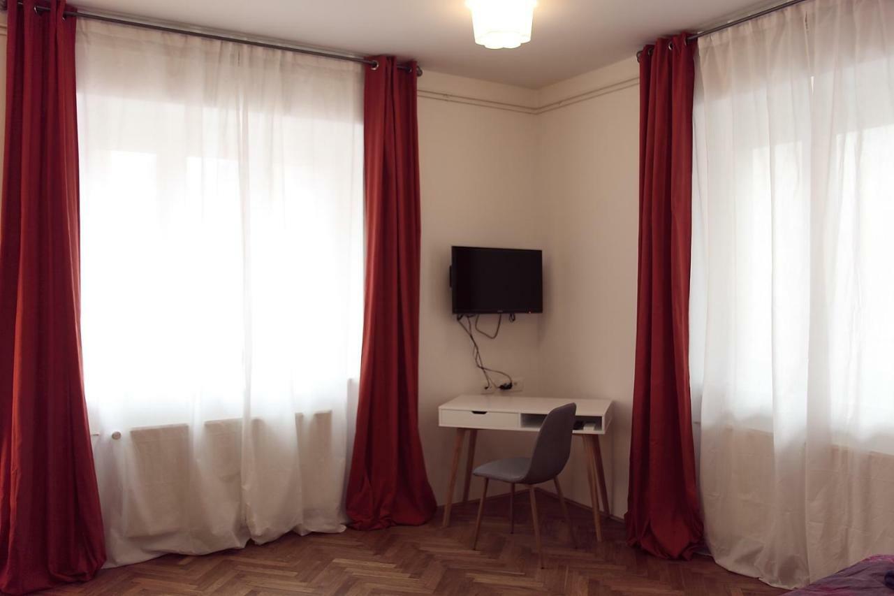 Hotel Writer'S Place Lubiana Esterno foto